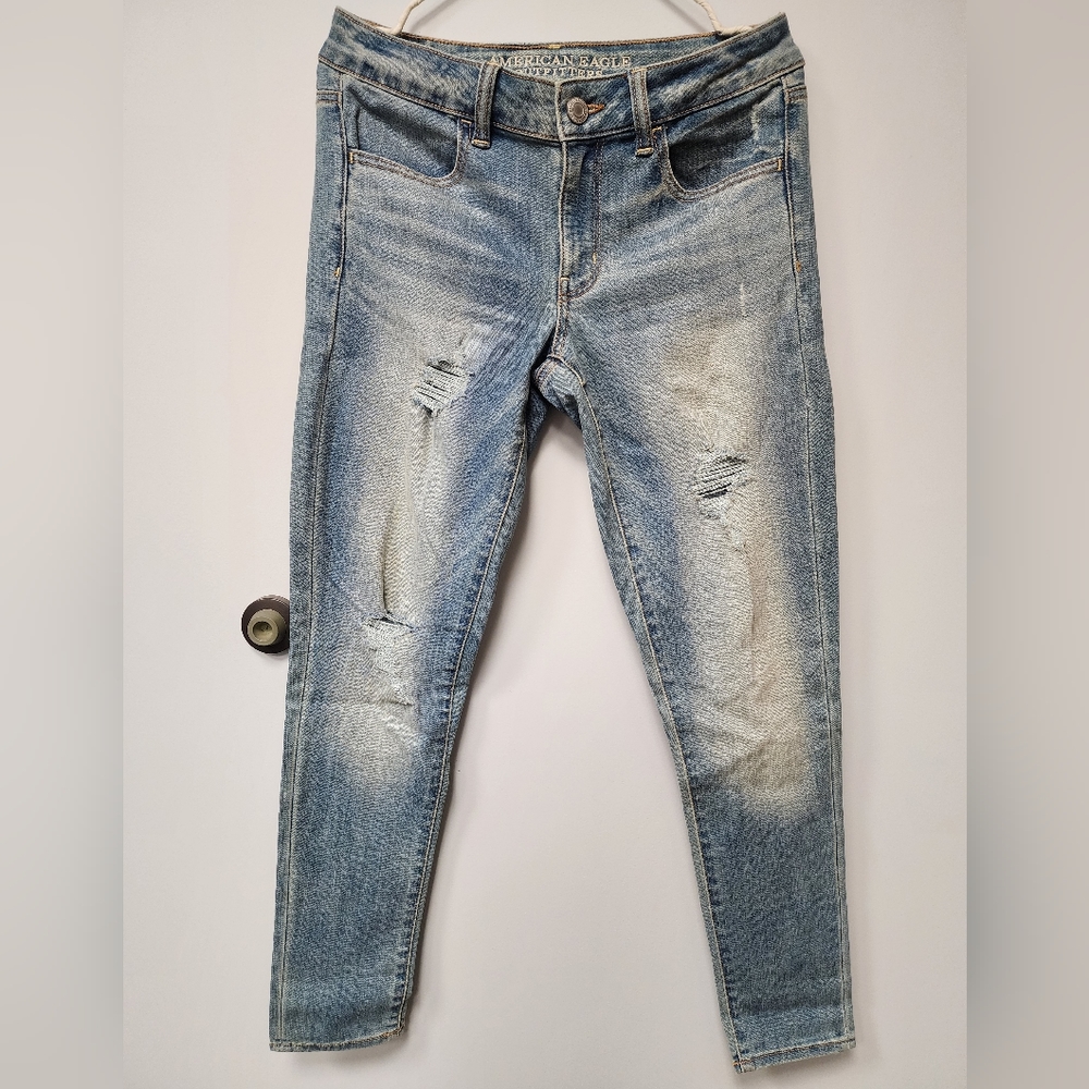 American Eagle ripped jeggins